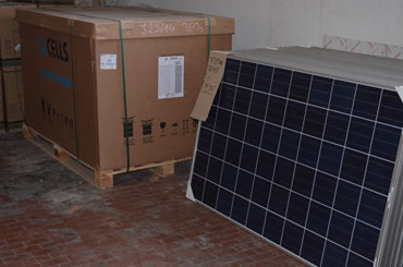 Il nostro magazzino - pannelli termodinamici e fotovoltaici
